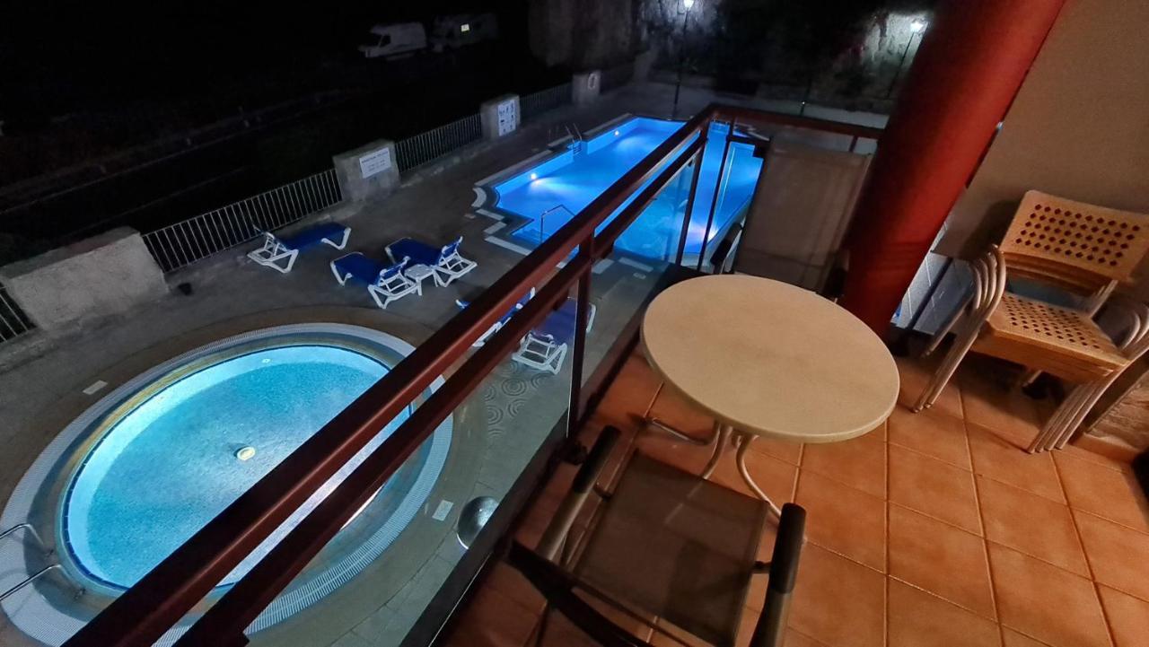 Deluxe 3 Rooms74M2,2Air Condit 2Tv Seaview On Amadores,2 Heatpools, Parking, 600 Mb,Dishwasher,2Lift,,3 Beaches 皮拉亚德尔库拉 外观 照片